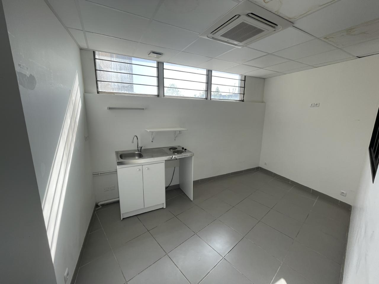 Bureau Tours 127m² Location bureau Tours Indre-et-Loire OLBUR2422046 7